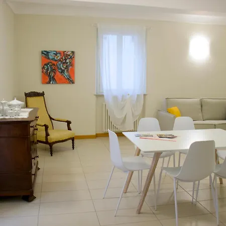 Casa * Viarigi